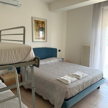 Appartamento Delle Vele Bellaria-Igea Marina Exteriör bild